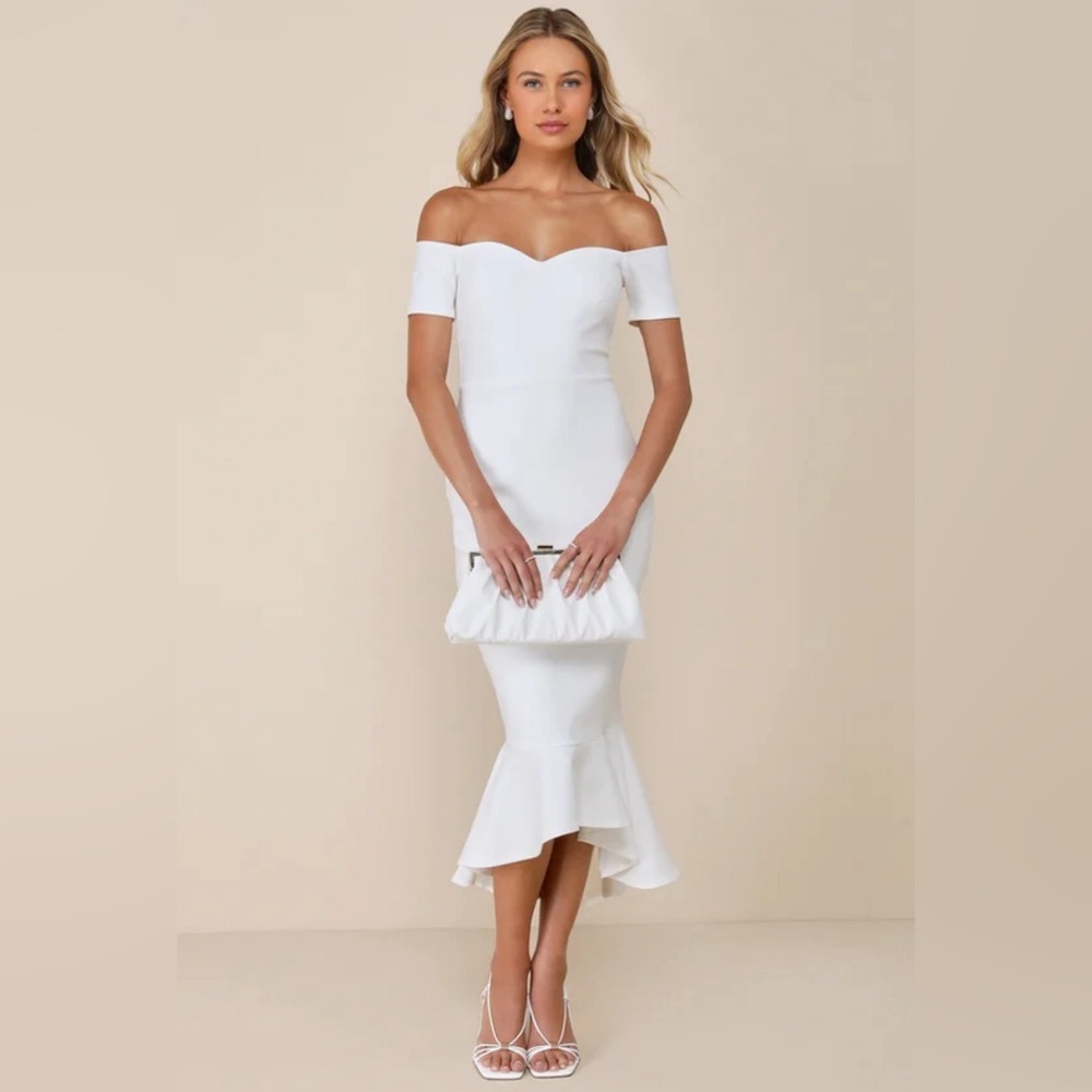 NWT Bella and Bloom fitted White dress